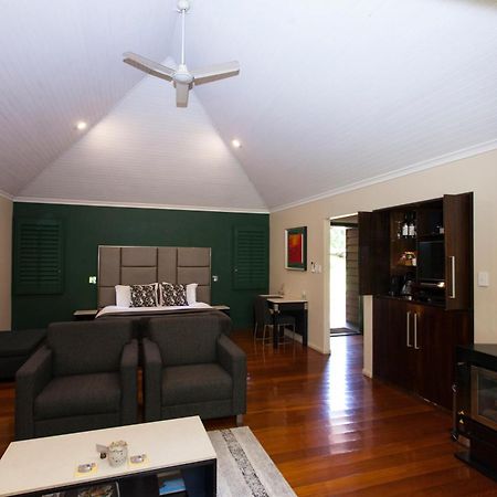 Songbirds Rainforest Retreat Tamborine Mountain Exterior photo
