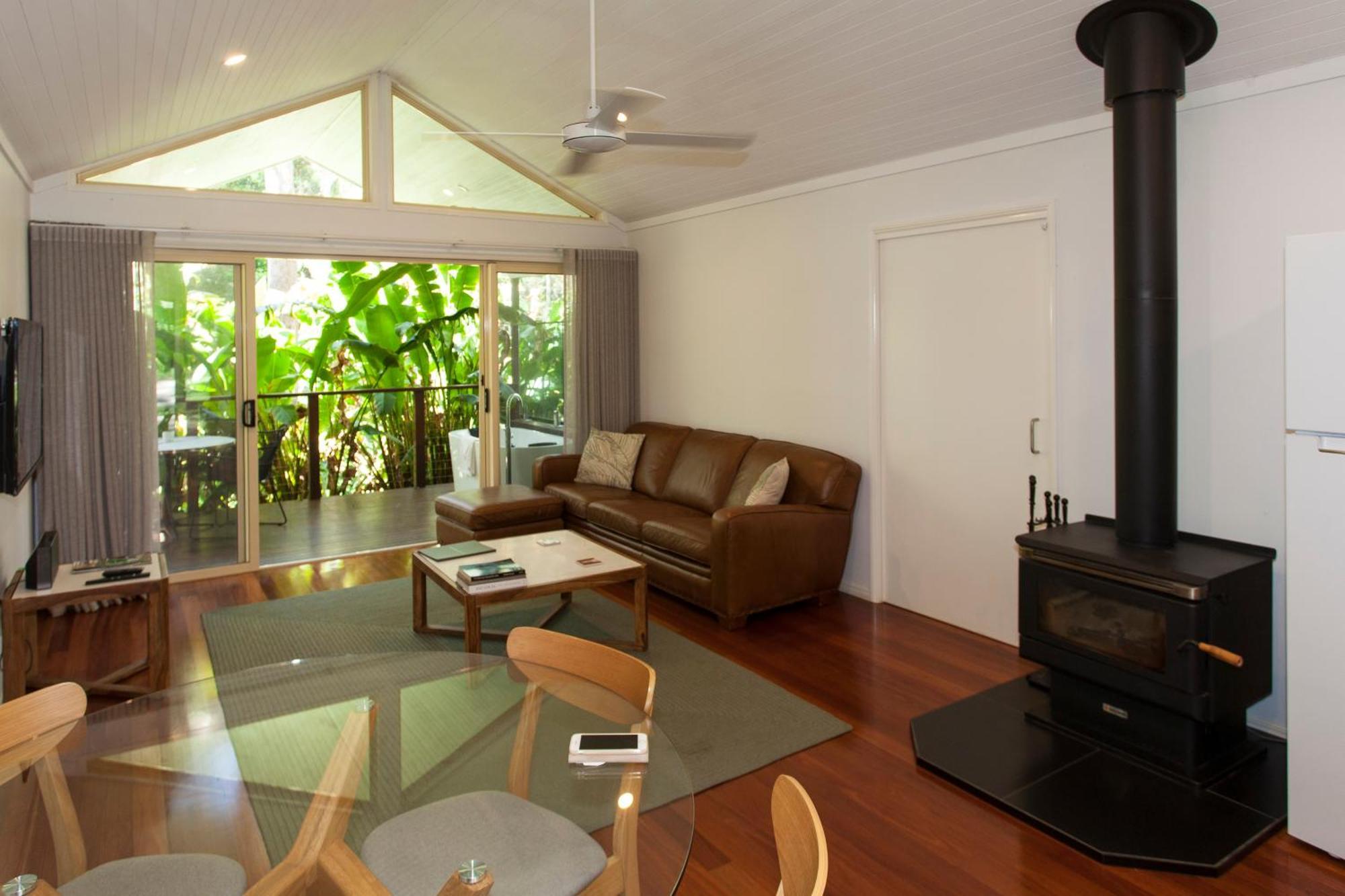 Songbirds Rainforest Retreat Tamborine Mountain Exterior photo